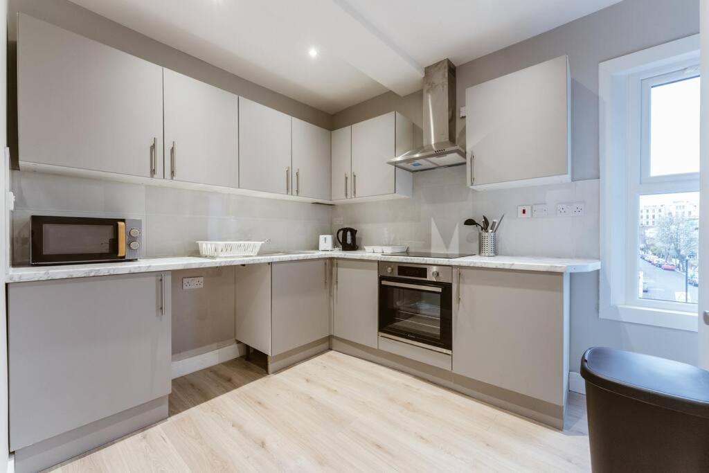 Charming Central London Kitchenette - Your Ideal Stay In The Heart Of The City מראה חיצוני תמונה